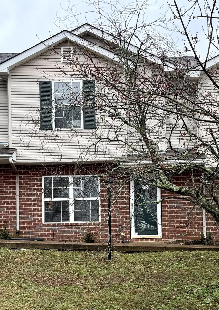 110 Waterview Dr, Hendersonville, TN 37075 - #2