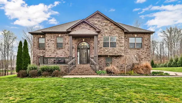 1729 Double R Blvd, Clarksville, TN 37042