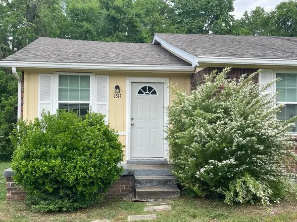 1314 Bellshire Terrace Dr, Nashville, TN 37207
