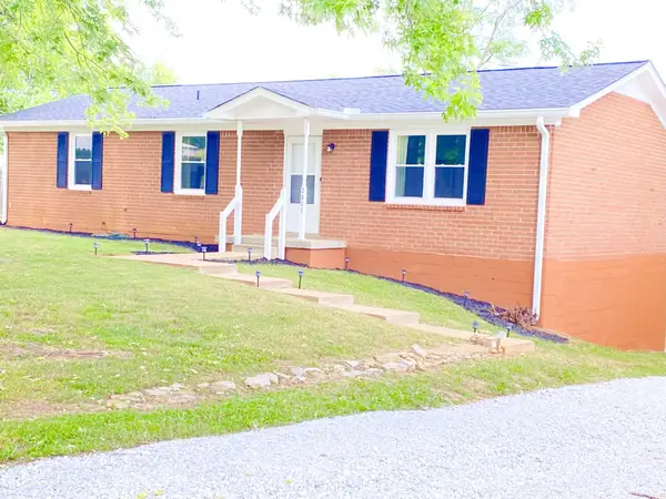 2801 Denham Ave, Columbia, TN 38401