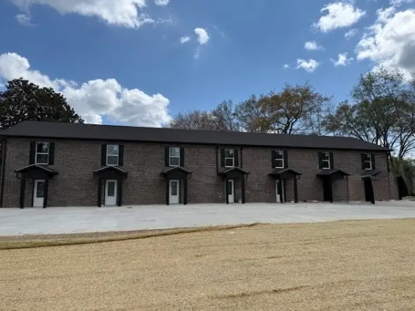 1416 E Lincoln St #6, Tullahoma, TN 37388 - #1