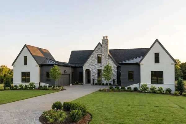 9240 Joiner Creek Rd, College Grove, TN 37046