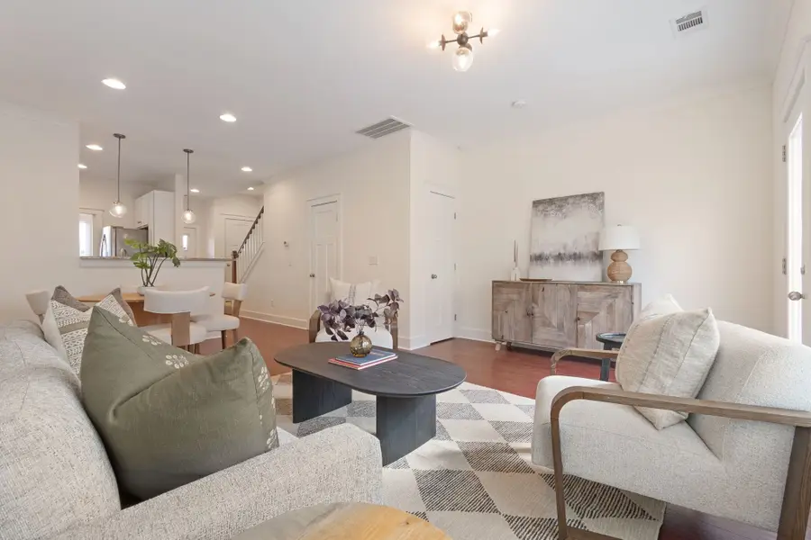 414 W Mill Dr, Nashville, TN 37209 - #2