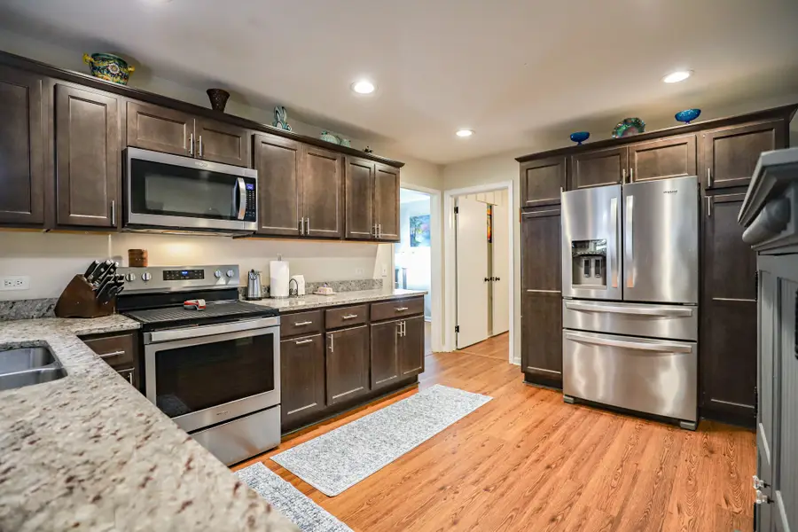 311 Oakwood Ln, Paris, TN 38242 - #2