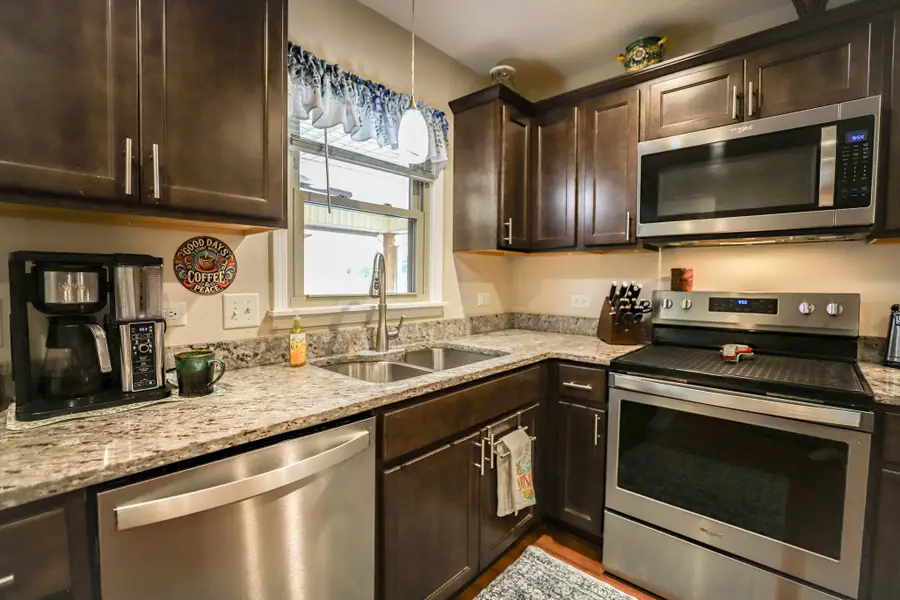 311 Oakwood Ln, Paris, TN 38242 - #3