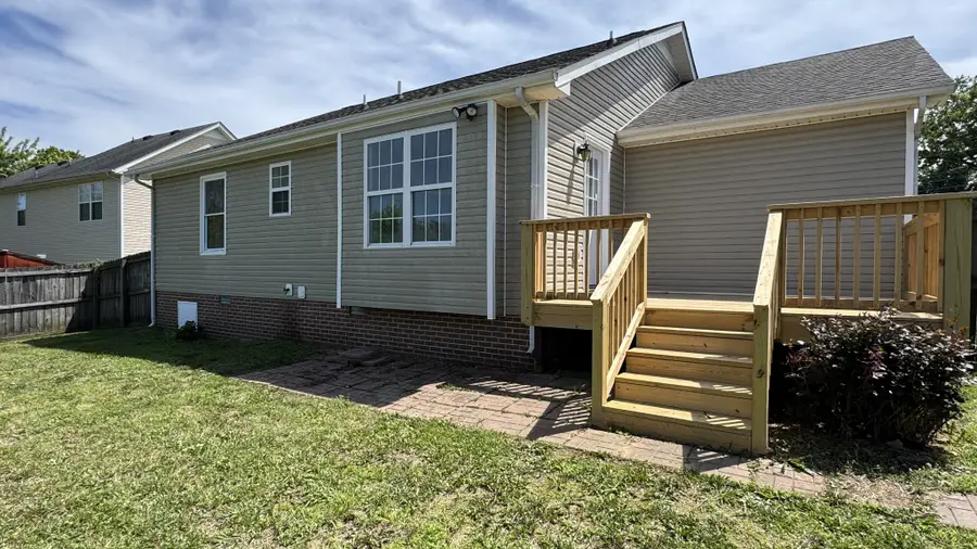 979 Roedeer Dr, Clarksville, TN 37042 - #3