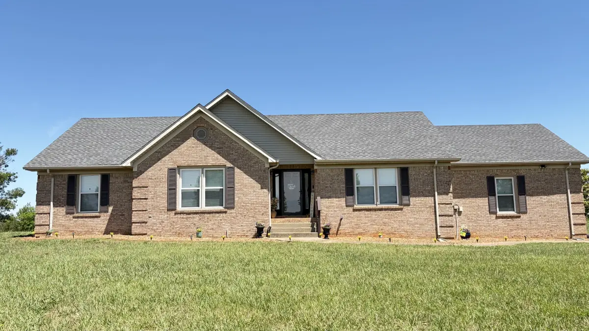 4470 Scottsville Rd, Franklin, KY 42134 - #1
