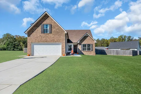 107 Grace Ct, Manchester, TN 37355