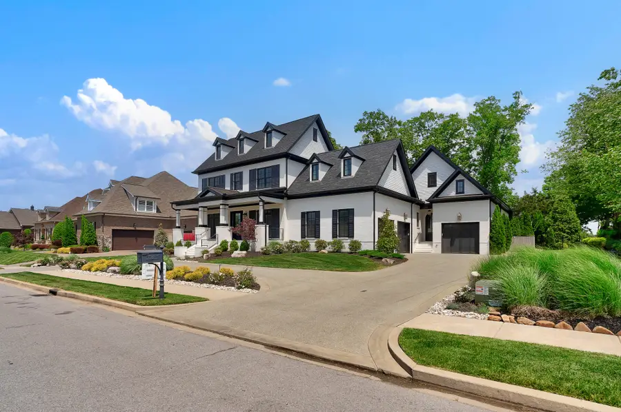 1483 Boardwalk Pl, Gallatin, TN 37066 - #3
