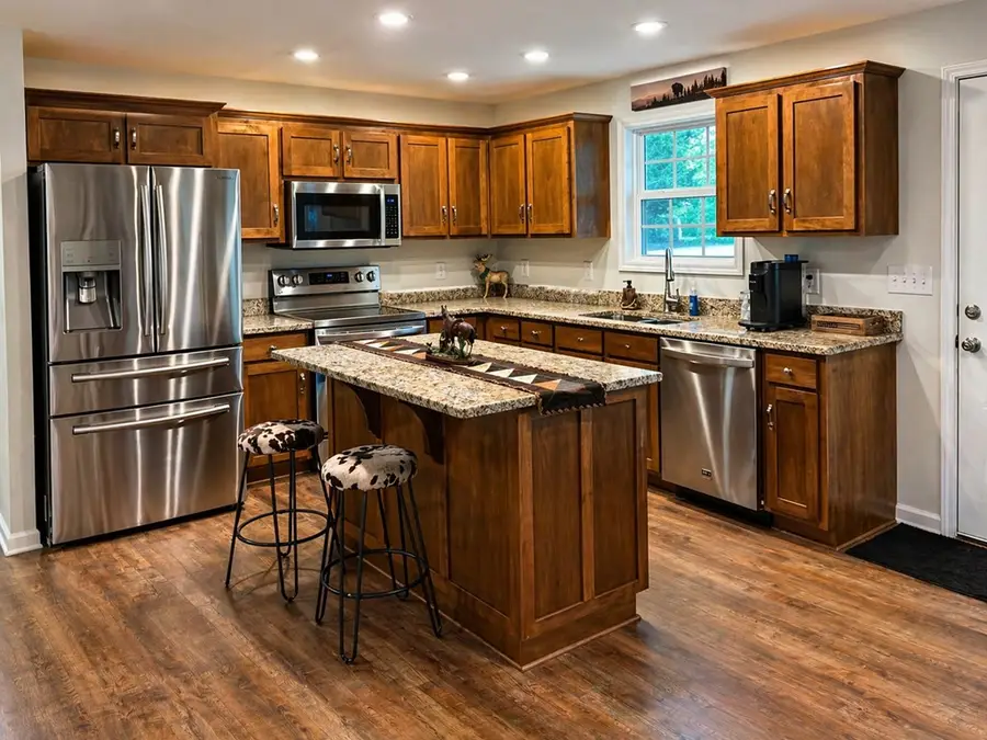 225 Antler Dr, Smithville, TN 37166 - #3