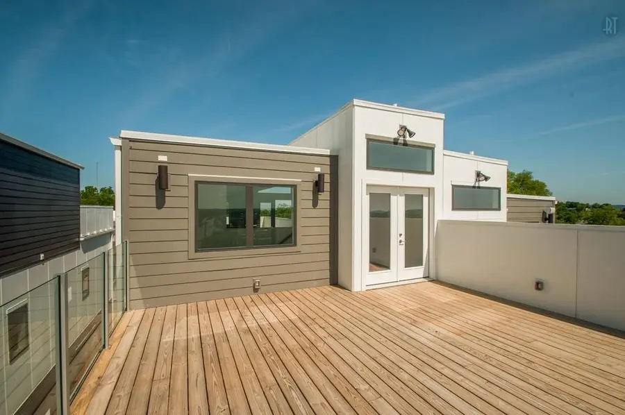 418D 37th Ave N, Nashville, TN 37209 - #3