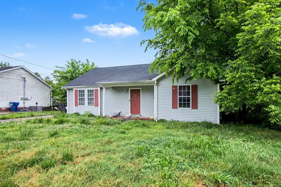 230 Jim Thorpe Dr, Clarksville, TN 37042 - #2