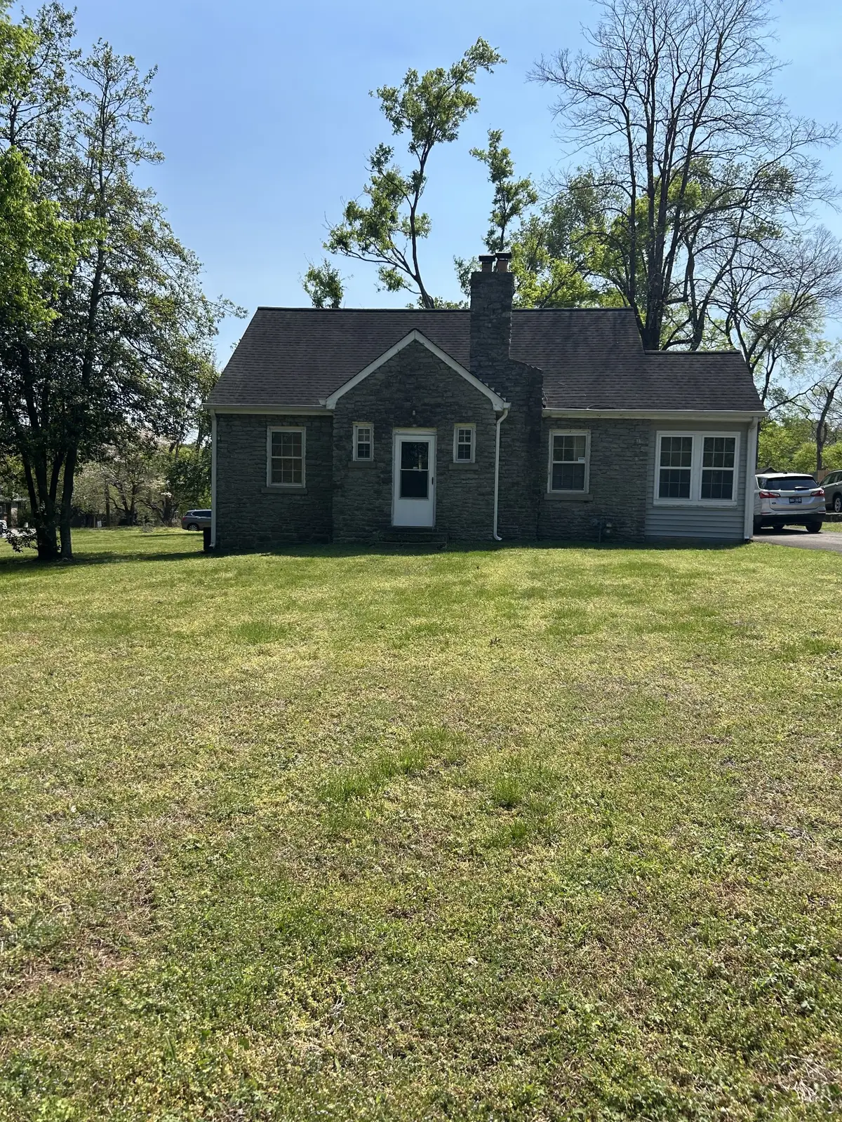 1412 E Riverwood Dr, Nashville, TN 37216 - #1