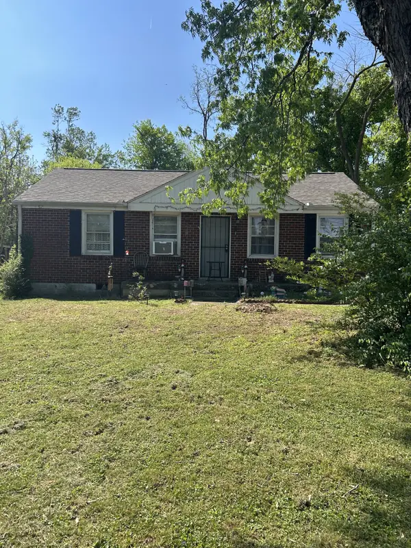 2926 Ironwood Dr, Nashville, TN 37214