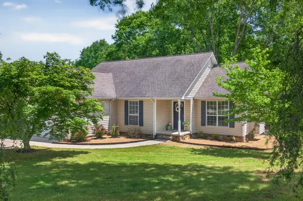 5696 Edgmon Road, Ooltewah, TN 37363