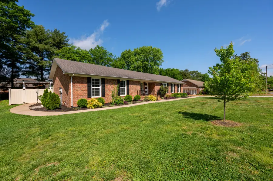2607 Regency Park Dr, Murfreesboro, TN 37129 - #2