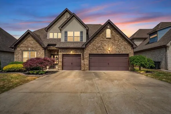 1245 Hensfield Dr, Murfreesboro, TN 37128