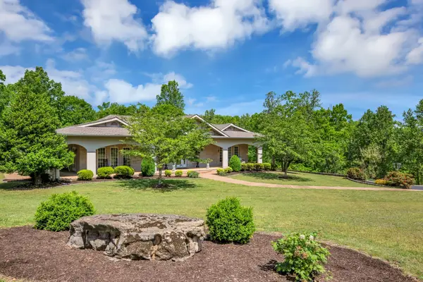 5129 Highway 70 E, White Bluff, TN 37187