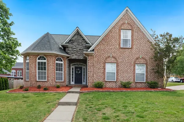 1085 Nealcrest Cir, Spring Hill, TN 37174