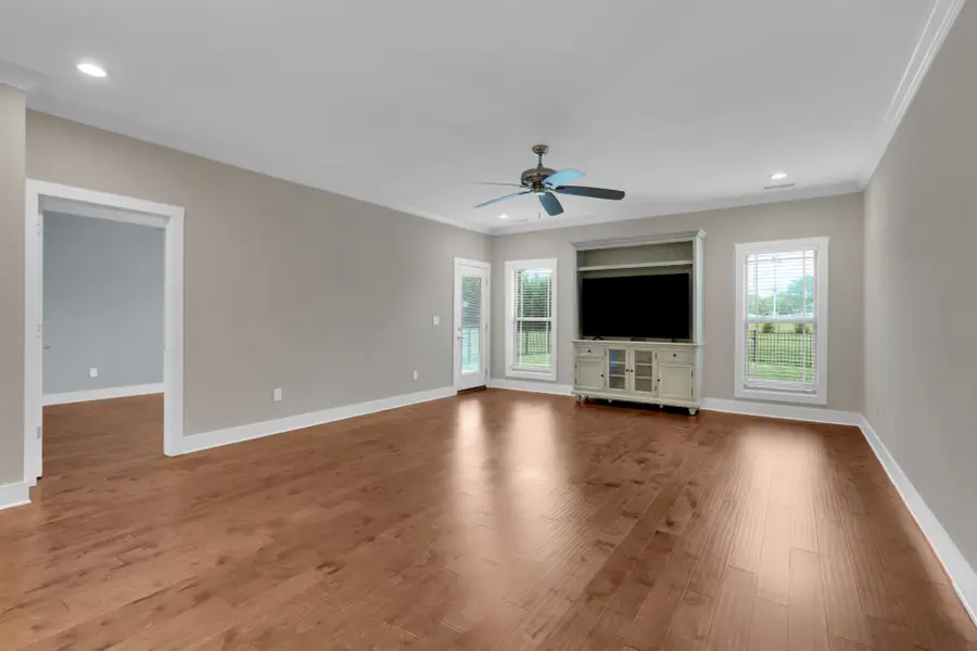 58 Island Way, Winchester, TN 37398 - #3