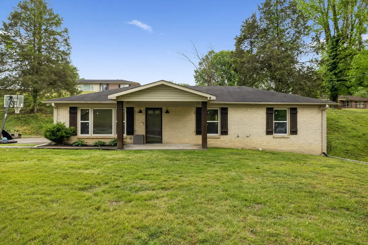 514 College Ave E, Carthage, TN 37030 - #1