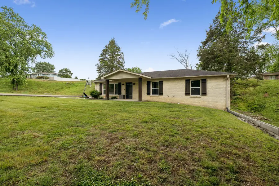 514 College Ave E, Carthage, TN 37030 - #3