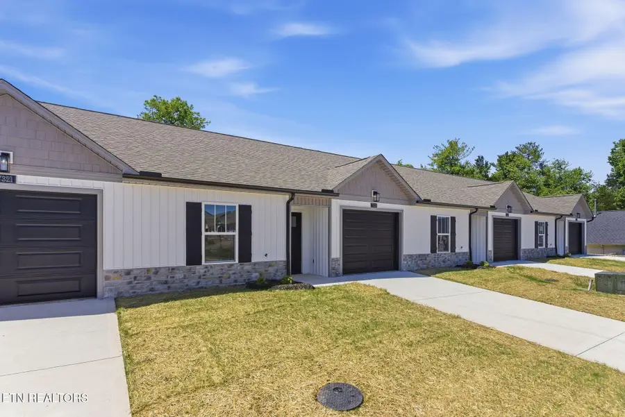 7323 Woodpecker Way #26, Knoxville, TN 37921 - #2