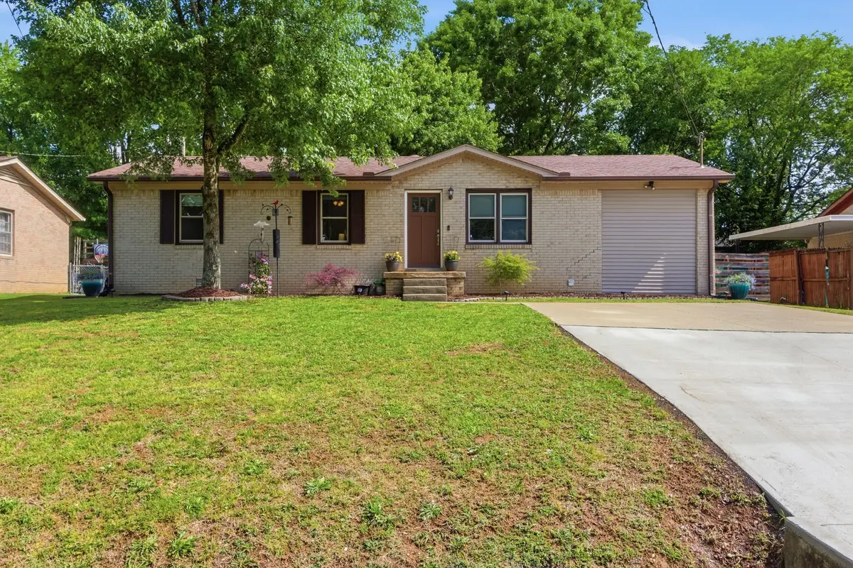 617 Mclemore Ave, Spring Hill, TN 37174 - #1