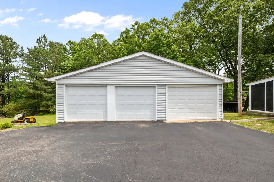190 Post Oak Ave, Camden, TN 38320 - #3