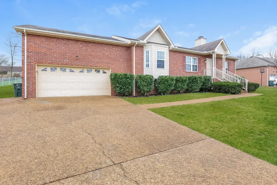 111 Grant Ct, Portland, TN 37148 - #3
