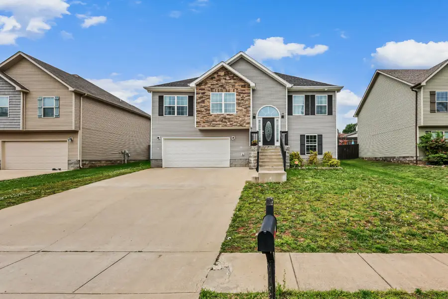 1391 Freedom Dr, Clarksville, TN 37042 - #2