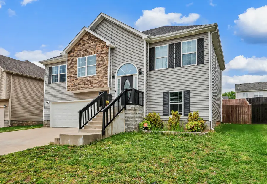 1391 Freedom Dr, Clarksville, TN 37042 - #3
