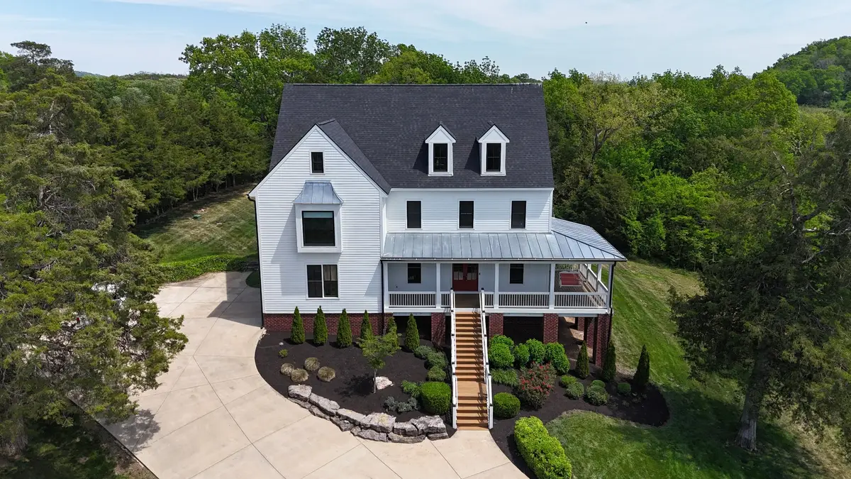1000 Garner Hall Ln, Franklin, TN 37064 - #1