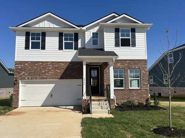 2945 Sharpstone Drive, Columbia, TN 38401