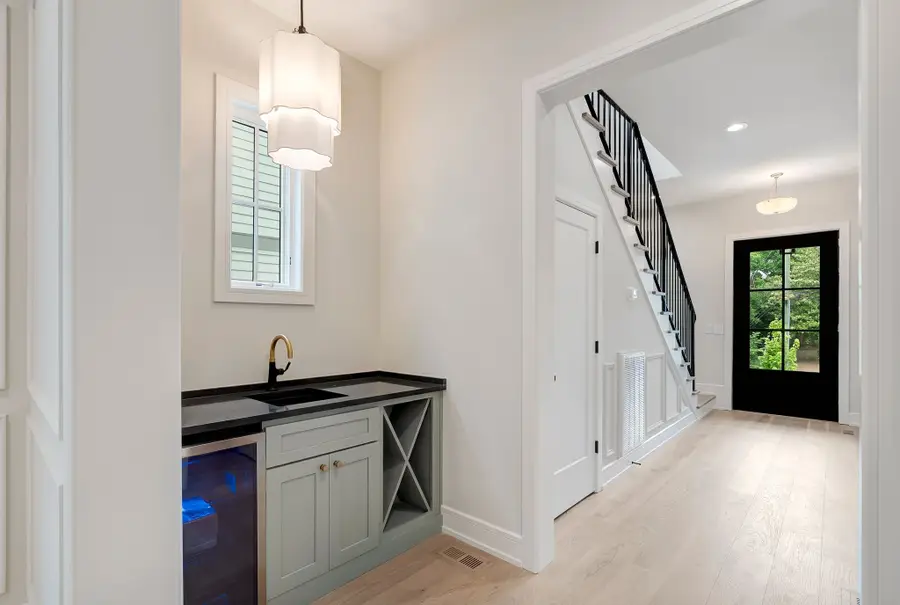 2915 Vaulx Ln, Nashville, TN 37204 - #3