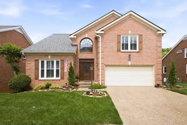 504 Stratford Ct, Franklin, TN 37069
