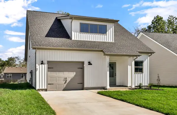 1338 Isaiah Dr, Clarksville, TN 37042