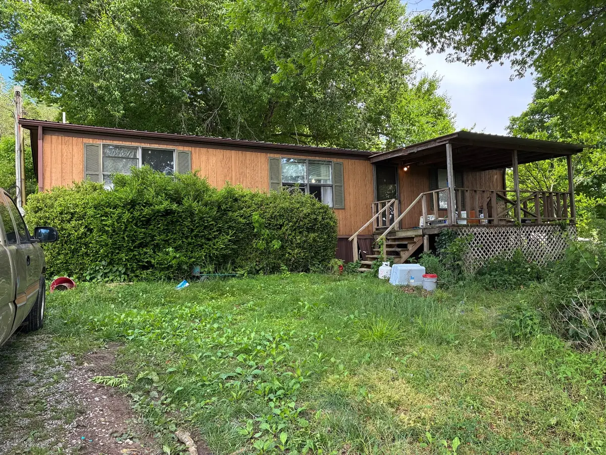 97 Delina Boonshill Rd, Petersburg, TN 37144 - #1