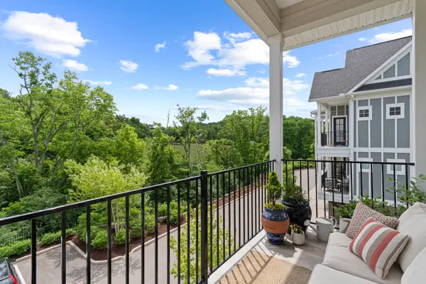1801 Shadow Green Dr #306, Franklin, TN 37064