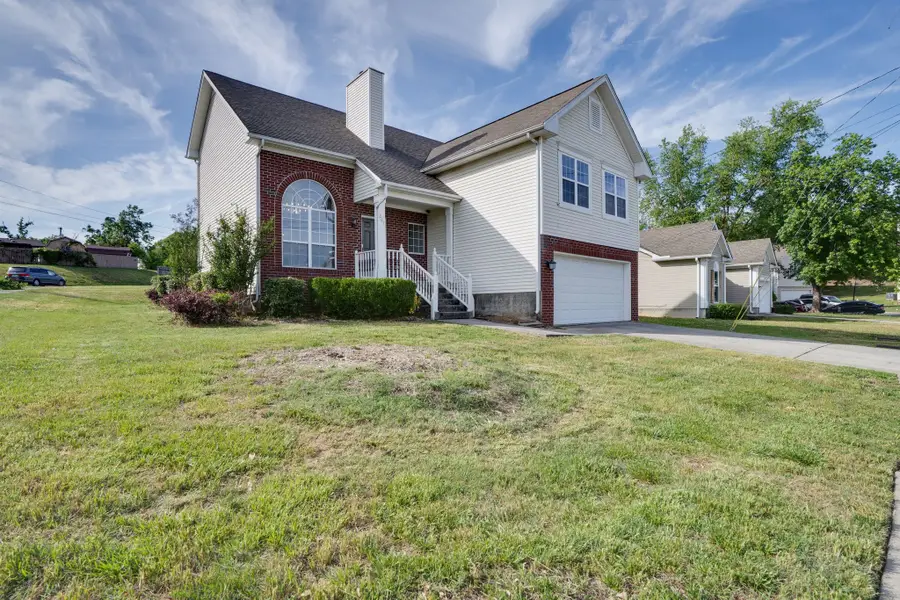 201 Crosshaven Ct, Antioch, TN 37013 - #2