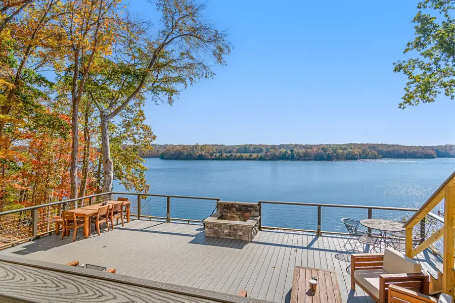 374 Ridgefield Cir, Winchester, TN 37398 - #3
