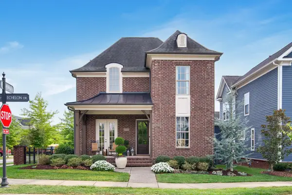 2032 Echelon Dr, Franklin, TN 37064