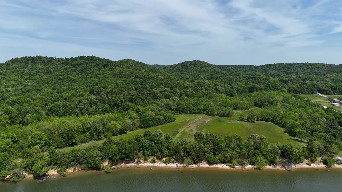 1182 Lego School Rd, Linden, TN 37096 - #1