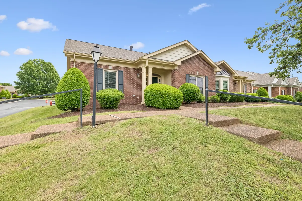9029 Sawyer Brown Rd, Nashville, TN 37221 - #1
