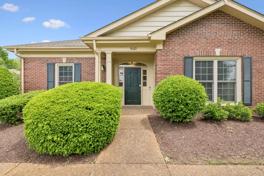 9029 Sawyer Brown Rd, Nashville, TN 37221 - #2