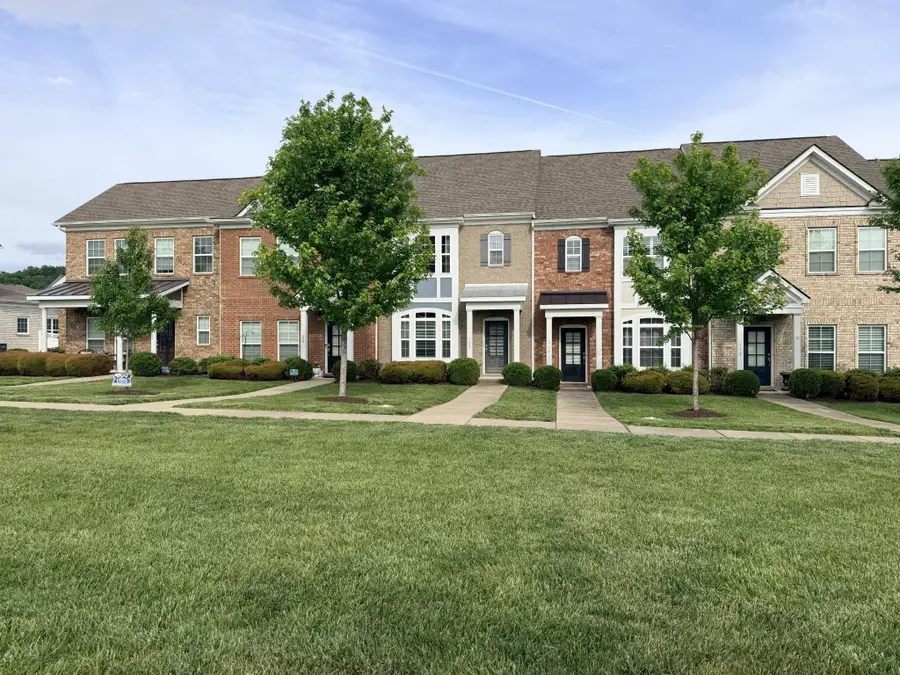 109 Mary Ann Cir, Spring Hill, TN 37174 - #2
