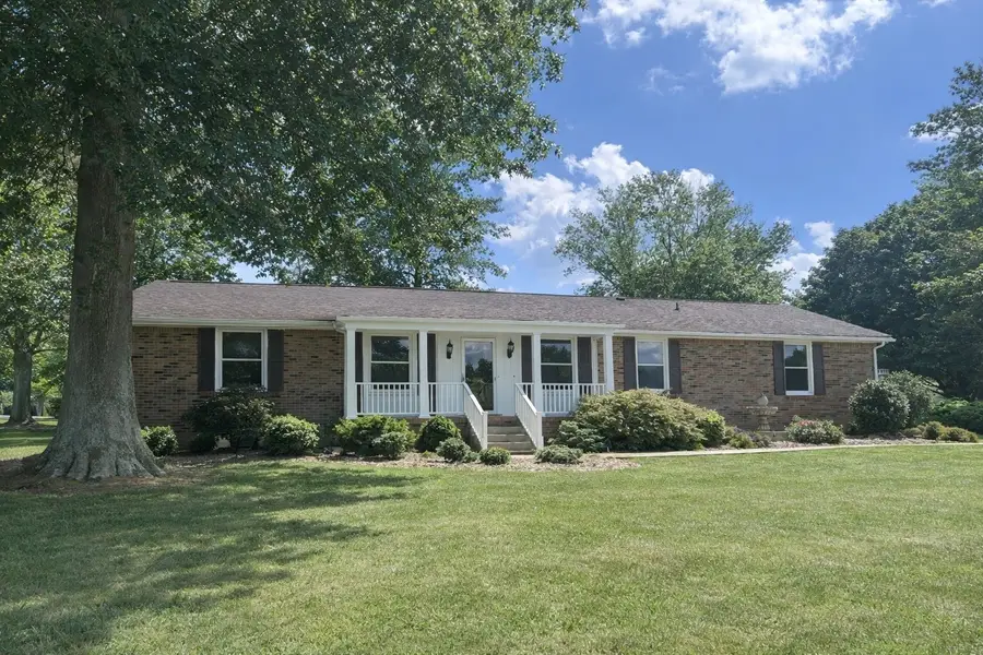 211 General Forrest Dr, Springfield, TN 37172 - #2