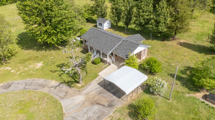 1134 Billy Nance Hwy, Waynesboro, TN 38485 - #2