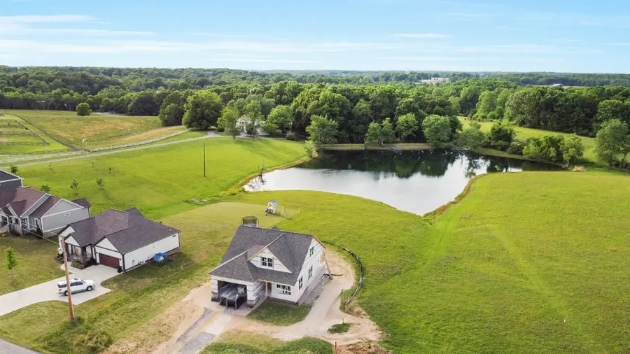1171 Abiff Rd, Bon Aqua, TN 37025 - #2