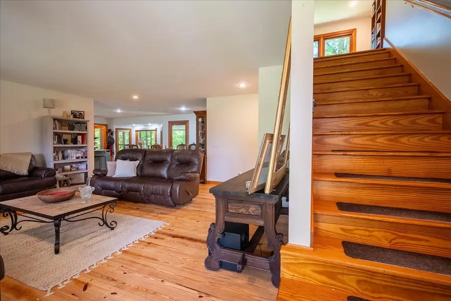 1518 Old Waynesboro Hwy, Lawrenceburg, TN 38464 - #3
